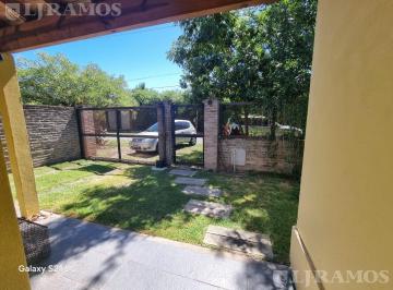 Casa · 62m² · 3 Ambientes · 1 Cochera · Casa en Manzanares