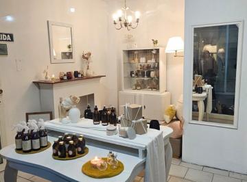 Local comercial de 1 ambiente, La Plata · Dueña Alquila Local Céntrico en Galería Mayo
