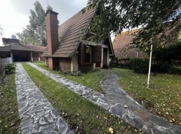 Casa · 120m² · 5 Ambientes · Lote Dos Viviendas Santa Clara del Mar Lote 430 m²