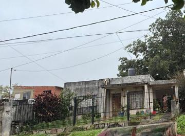 Casa de 3 ambientes, San Fernando · Casa en Venta en Victoria – Gran Lote con Potencial