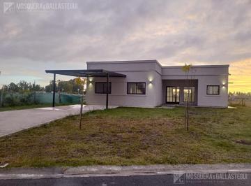 Casa · 175m² · 5 Ambientes · Casa en Venta en Cardales