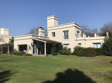 jardin · Casa - Martindale C. C