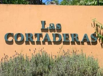 Hotel , Ostende · Apart en Venta con Parque, Pileta y Parrilla | Complejo Las Cortaderas – Ideal Inversores