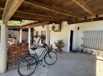 Casa · 380m² · 3 Dormitorios · Venta Casa 4 Amb Ctro Medico K41 Acc Oeste