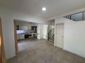 Departamento de 3 ambientes, Ciudad de Mendoza · Depto Venta Duplex 2 Dorm Cochera