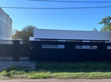 Casa de 4 ambientes, La Plata · Casa en Venta