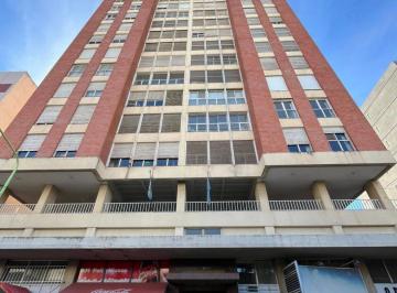 Departamento de 4 ambientes, Bahía Blanca · Excepcional Dpto 3 Dorm. con Gym y Cochera