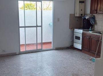 Departamento de 1 ambiente, Ensenada · Cómodo Departamento en Planta Alta