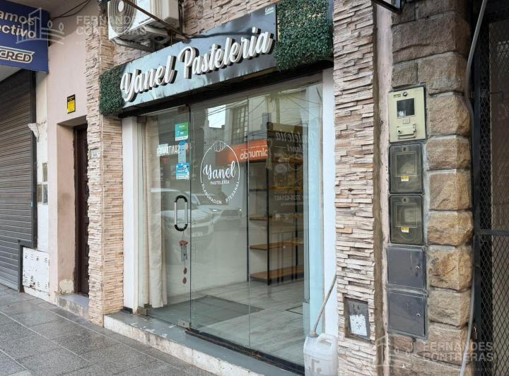 Local comercial · 134m²