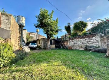 Casa · 108m² · 3 Ambientes · 3 Cocheras · Venta, Casa 3 Amb con Jardin, Rincon de Milberg, a Refaccionar