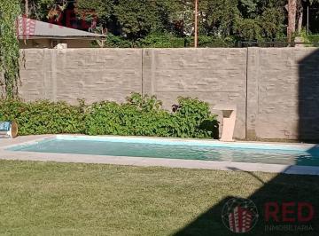 Casa · 64m² · 3 Ambientes · 2 Cocheras · Casa en Venta - Carlos Paz