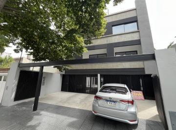 Casa · 118m² · 4 Ambientes · 1 Cochera · Duplex en Venta - Olivos - 2 Dorm. en Suite - Jardín con Pileta - Terraza y Cochera