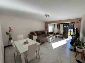 Casa · 177m² · 3 Ambientes · 3 Cocheras · Casa Moderna 3 Ambientes con Parque Quincho Punta Mogotes
