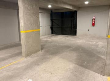 Garage · 8m² · Cochera en Abasto