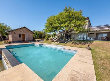 Casa · 263m² · 5 Ambientes · 4 Cocheras · Casa en Venta en Corral de Barrancas