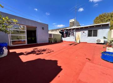 PH de 6 ambientes, Floresta · Venta - PH Tipo Casa de 6 Ambientes - 2 Plantas - 1er Piso / Floresta