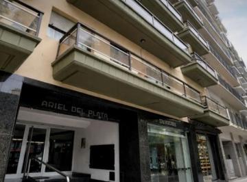 Departamento · 76m² · 3 Ambientes · Tres Ambientes Reciclado 76 m² Buenos Aires Al 2300