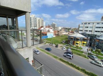 Departamento · 63m² · 2 Ambientes · Departamento en Constitucion