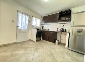 PH · 70m² · 3 Ambientes · PH en Los Pinares