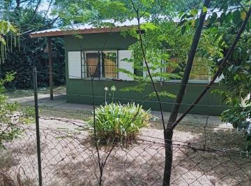 Casa · 41m² · 3 Ambientes · 1 Cochera · Casa 3 Ambientes Venta con Parrilla