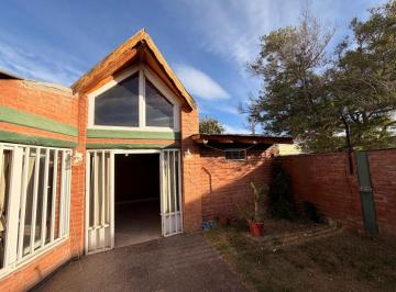 Casa de 5 ambientes, Cipolletti · Alquiler Casa 3 Dorm. – Barrio San Lorenzo | Cipolletti