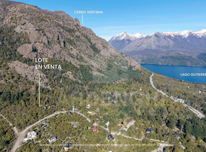 Terreno · 1384m²