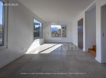 Casa · 71m² · 3 Ambientes · Casa a Estrenar
