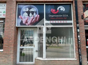 Local comercial · 41m² · 3 Ambientes · Local en Belgrano y 20 de Febrero