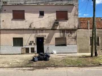 Casa · 200m² · 5 Ambientes · Casa en Venta en La Tablada