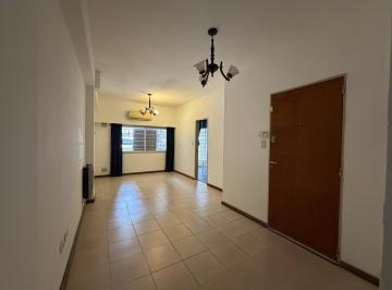 Departamento · 76m² · 4 Ambientes · 1 Cochera · Venta - Balcarce / San Lorenzo - 3 Dorm C/ Coch