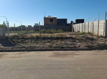Terreno · 302m² · Venta de Lote en Barrio Privado Aguapiedras, Lujan de Cuyo, Mendoza. ID