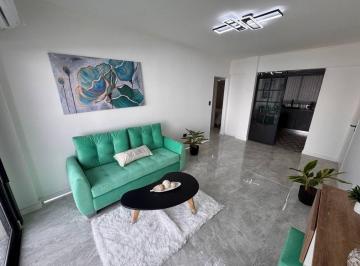 Departamento de 3 ambientes, Mar del Plata · 3 Ambientes Al Frente con Balcon Corrido