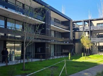 Departamento · 62m² · 5 Ambientes · 1 Cochera · Departamento a Estrenar en Planta Baja, Dentro de Complejo Privado con Seguridad, Maipú.