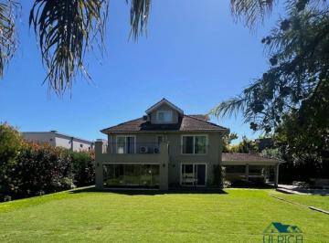 Casa de 6 ambientes, Pilar · Ayres del Pilar Venta 4 Dorm Ulrich Propiedades