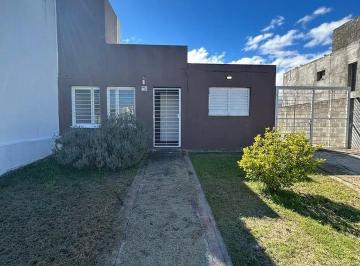 Foto · Casa en Alquiler – 2 Dorm. – Barrio Gandhi de Horizonte