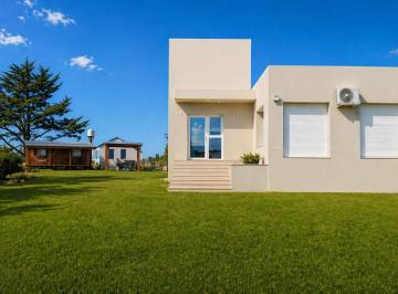 Casa de 3 ambientes, Tandil · Venta Casa y Cabaña en La Elena