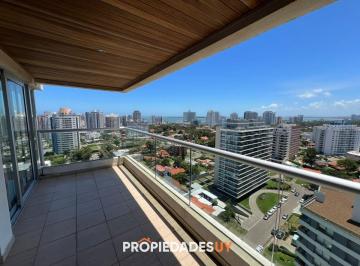 Foto1 · Apartamento en Venta de 2 Dorm. en Playa Brava, Punta del Este