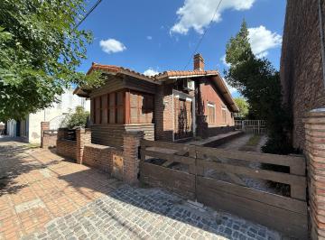 Casa de 5 ambientes, Villa Ramallo · Casa Centrica - Villa Ramallo