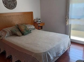 Departamento de 3 ambientes, Rosario · Dueña Alquila Excelente Cochera Quincho Jacuzzi