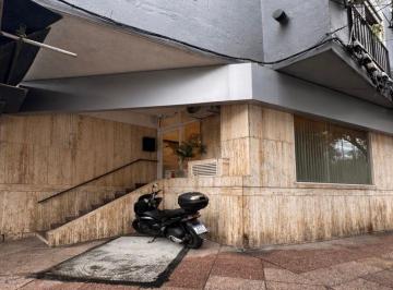 Local comercial · 49m² · Local en Olivos - Vias/rio