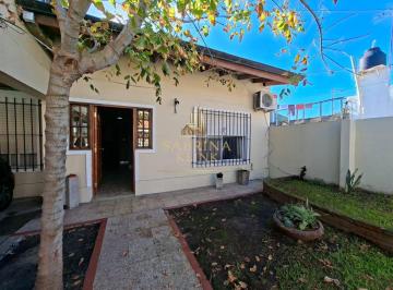 Casa · 189m² · 5 Ambientes · 2 Cocheras · Venta de Casa/departamentos en Cañuelas