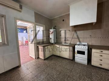 Casa de 4 ambientes, Ciudad de Mendoza · Vendo Casa en Cuarta Sección
