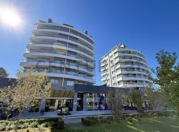 Departamento · 74m² · 3 Ambientes · 1 Cochera · Departamento en Pinamar Centro en Venta