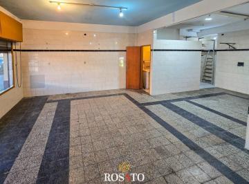 Local comercial · 60m² · 1 Ambiente · Alquiler de Local Comercial en Esquina en Villa Lugano
