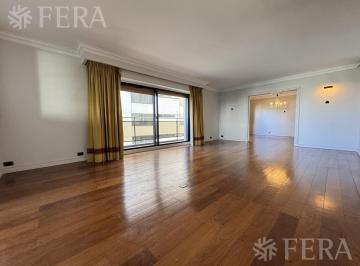Departamento · 251m² · 5 Ambientes · 1 Cochera · Venta de Departamento 5 Ambientes con Cochera y Baulera en Retiro