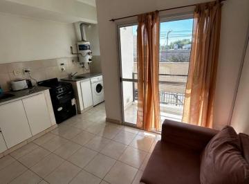 Departamento de 2 ambientes, La Plata · Departamento Amoblado en 121 E/ 65 y 66