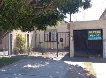PHA-PHA-88_2 · Nuevo Valor! Lote con 2 Viviendas en Venta | Quilmes Oeste