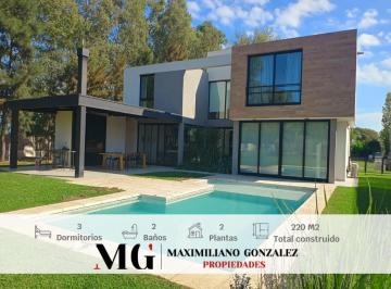 Casa · 220m² · 4 Ambientes · 1 Cochera · Casa Venta y Alquiler Terralagos Canning