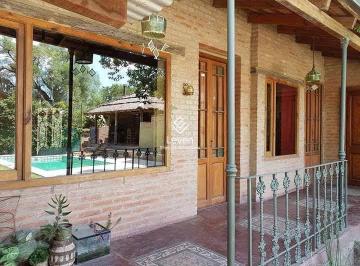 Casa · 280m² · 5 Ambientes · 2 Cocheras · Casa en Villa Belgrano