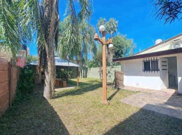 Patio parquizado · Venta - Permuta Casa un Dormitorio, Cochera y Jardín. Granadero Baigorria, Rosario